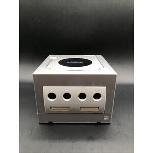 Nintendo GameCube Video Game Console Only DOL-101 Silver Bad Disc Drive